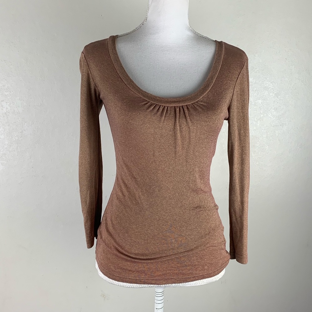 Michael Stars one Size Fitted Metallic Gold Top